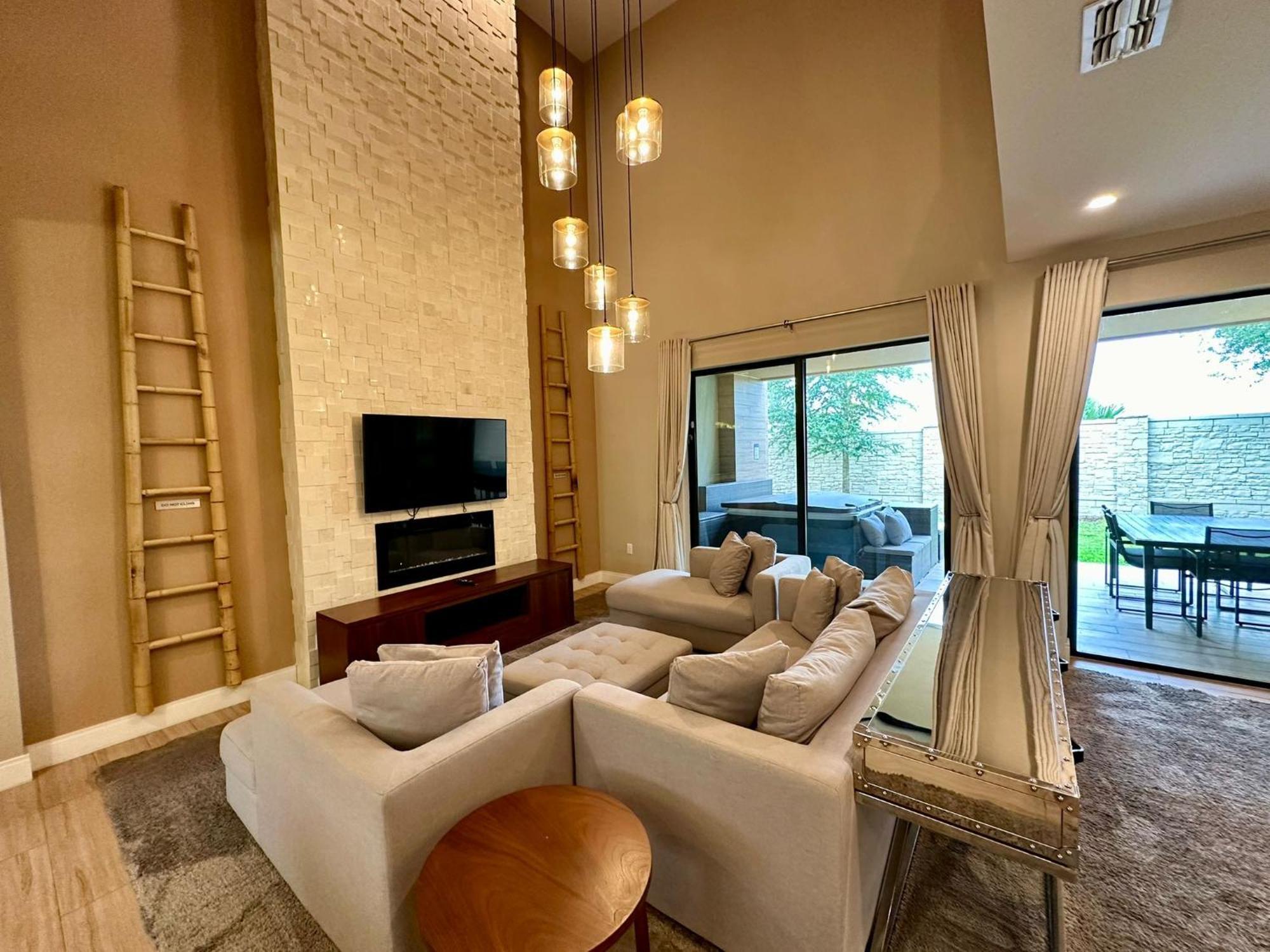 Luxury Home In Orlando With Private Hot Tub - 7 Min From Disney Parks - 3 Bedrooms And 4 Bathrooms! Exterior photo